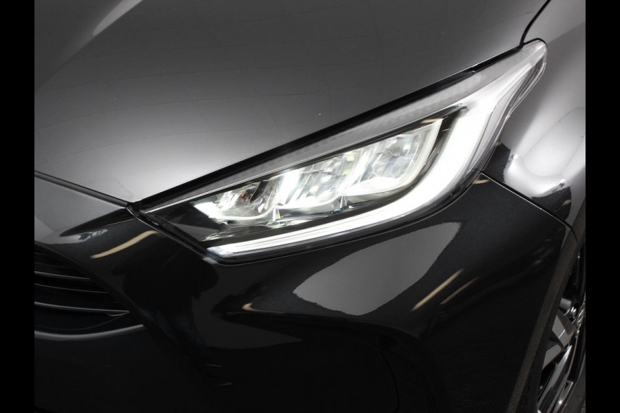Toyota Yaris 1.5 Hybrid Dynamic Automaat | Climate control | Cruise control adaptive | LED | Achteruitrijcamera | Lane assist | Navigatie | Apple Carplay/ Android Auto |