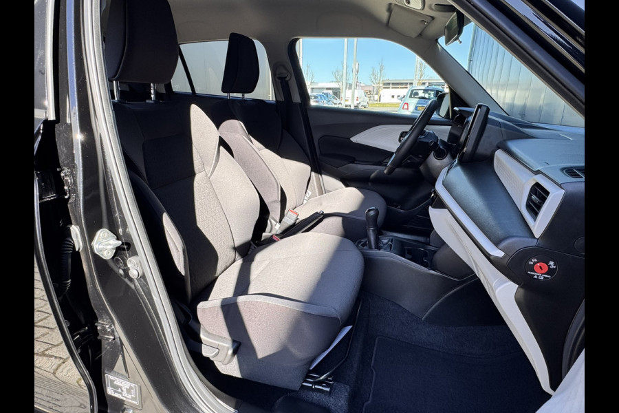 Suzuki Swift 1.2 Style Smart Hybrid | Camera | Parkeersensoren | Navigatie | Stoelverwarming | Apple Carplay/Android Auto | Cruise control
