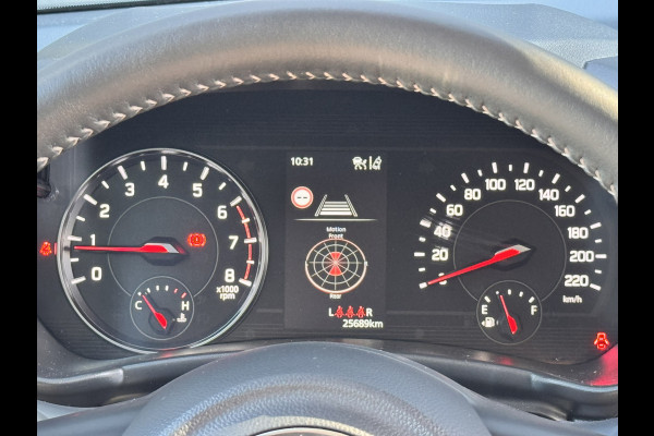 Suzuki Swift 1.2 Style Smart Hybrid | Camera | Parkeersensoren | Navigatie | Stoelverwarming | Apple Carplay/Android Auto | Cruise control