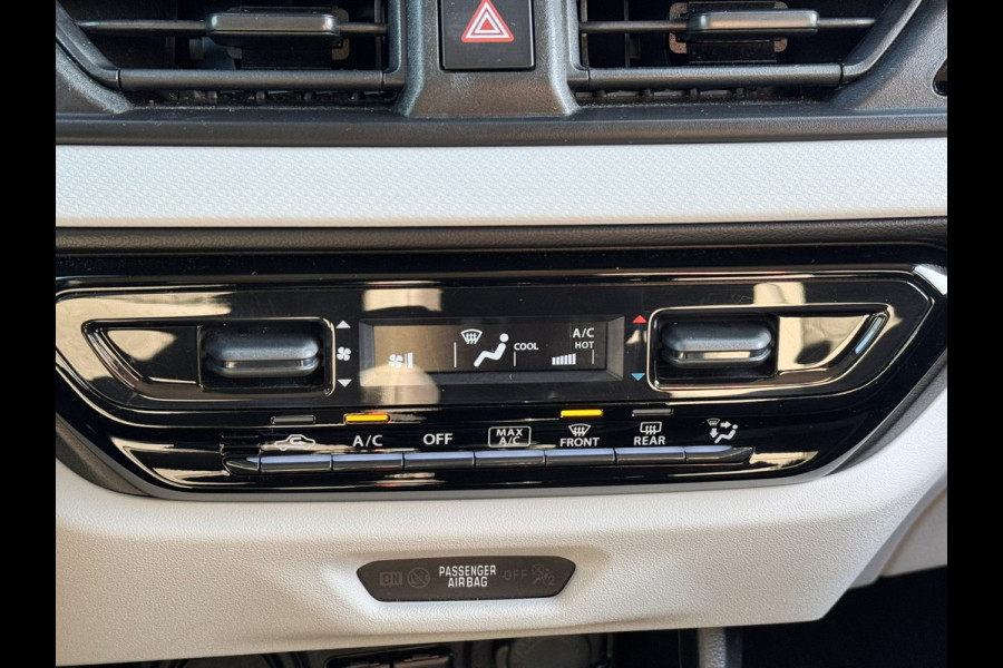 Suzuki Swift 1.2 Style Smart Hybrid | Camera | Parkeersensoren | Navigatie | Stoelverwarming | Apple Carplay/Android Auto | Cruise control