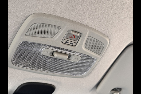 Suzuki Swift 1.2 Style Smart Hybrid | Camera | Parkeersensoren | Navigatie | Stoelverwarming | Apple Carplay/Android Auto | Cruise control