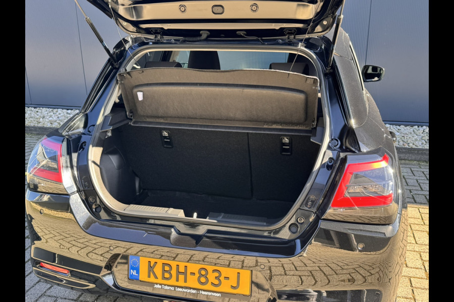 Suzuki Swift 1.2 Style Smart Hybrid | Camera | Parkeersensoren | Navigatie | Stoelverwarming | Apple Carplay/Android Auto | Cruise control