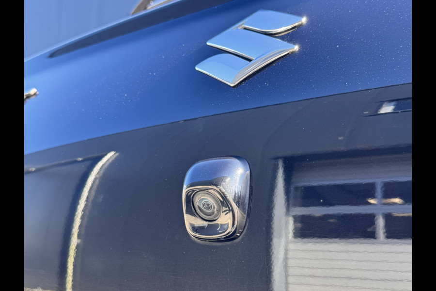 Suzuki Swift 1.2 Style Smart Hybrid | Camera | Parkeersensoren | Navigatie | Stoelverwarming | Apple Carplay/Android Auto | Cruise control