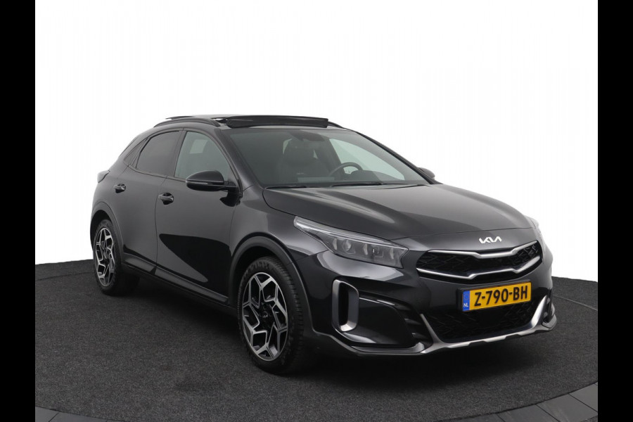 Kia Xceed 1.5 T-GDi GT-Line - Panorama dak - Stoel/Stuur verwarming - Navigatie - Climate Control - Achteruitrijcamera - Elektrische Achterklep - Fabrieksgarantie tot 03-2031