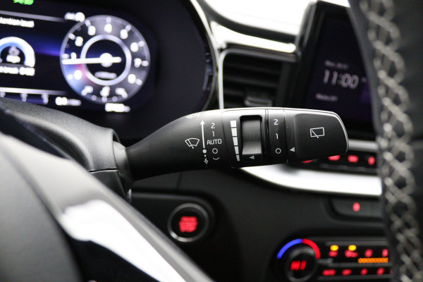 Kia Xceed 1.5 T-GDi GT-Line - Panorama dak - Stoel/Stuur verwarming - Navigatie - Climate Control - Achteruitrijcamera - Elektrische Achterklep - Fabrieksgarantie tot 03-2031