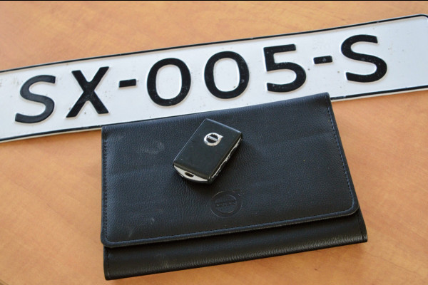 Volvo XC90 2.0 D4 90th Anniversary Edition