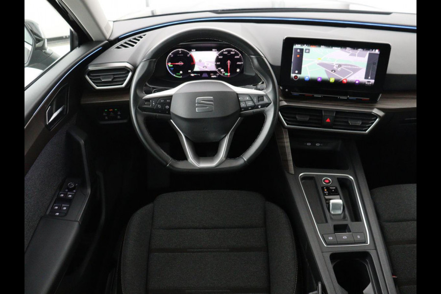 Seat Leon 1.4 TSI eHybrid PHEV Xcellence | Stoel & stuurverwarming | Sfeerverlichting | Keyless | Navigatie | Park Assist | Cruise control | Digital Cockpit | Climate control | Plug In
