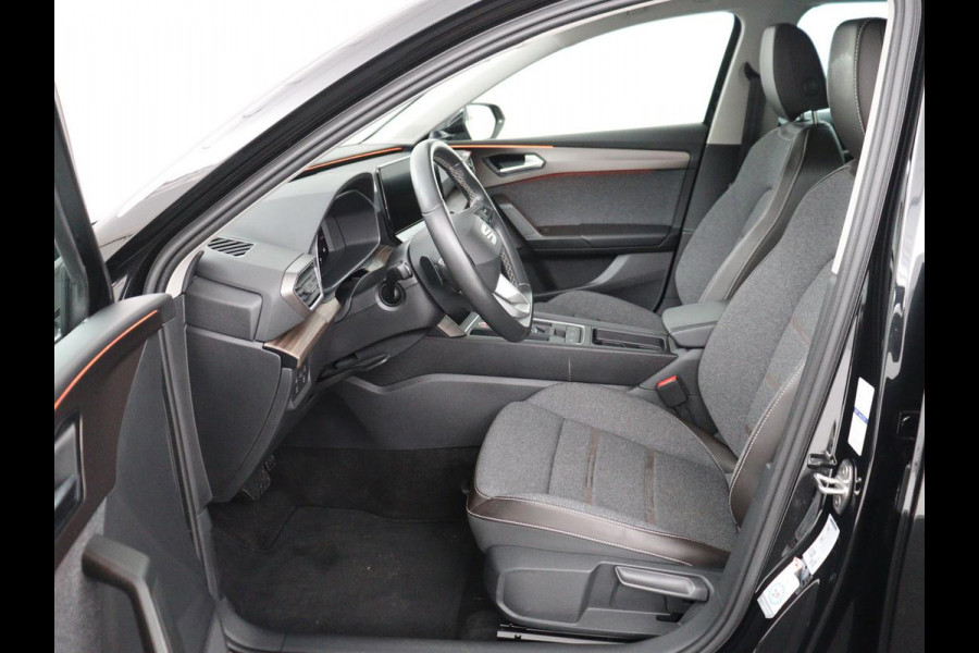 Seat Leon 1.4 TSI eHybrid PHEV Xcellence | Stoel & stuurverwarming | Sfeerverlichting | Keyless | Navigatie | Park Assist | Cruise control | Digital Cockpit | Climate control | Plug In