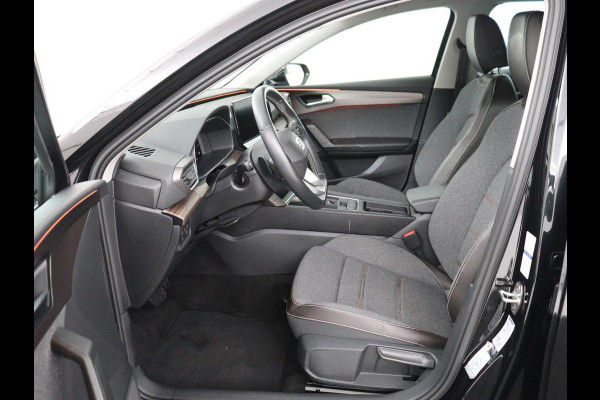 Seat Leon 1.4 TSI eHybrid PHEV Xcellence | Stoel & stuurverwarming | Sfeerverlichting | Keyless | Navigatie | Park Assist | Cruise control | Digital Cockpit | Climate control | Plug In