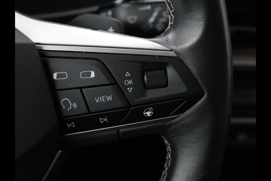 Seat Leon 1.4 TSI eHybrid PHEV Xcellence | Stoel & stuurverwarming | Sfeerverlichting | Keyless | Navigatie | Park Assist | Cruise control | Digital Cockpit | Climate control | Plug In