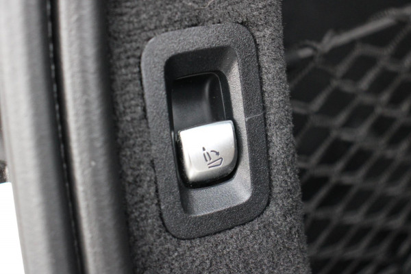 Mercedes-Benz C-Klasse Estate 180 AMG | MY 2019 | NL - Auto | Leer | Trekhaak