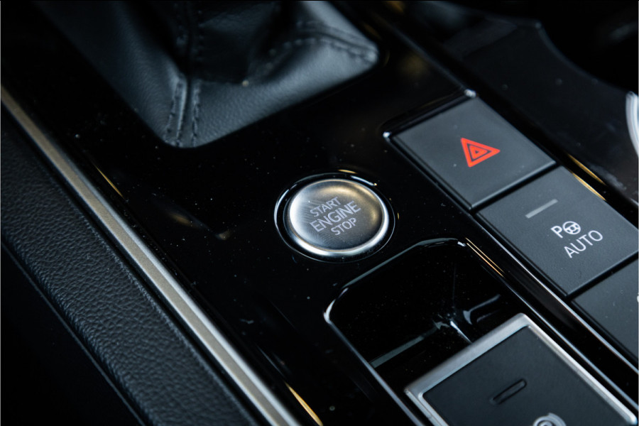 Volkswagen Touareg 3.0 TSi 4MOTION R - Panorama | Luchtvering | Elek. Trekhaak | Memory | 360 Camera