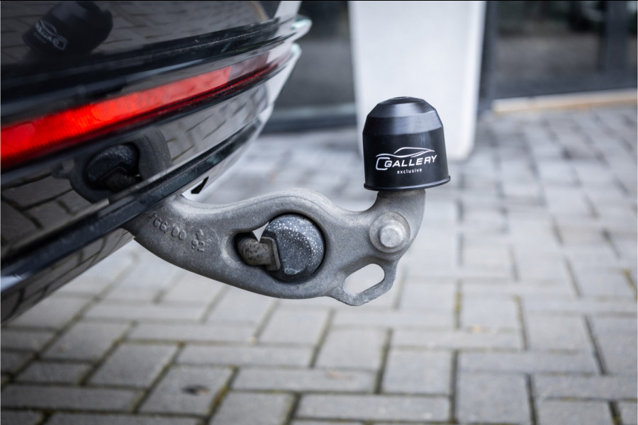 Volkswagen Touareg 3.0 TSi 4MOTION R - Panorama | Luchtvering | Elek. Trekhaak | Memory | 360 Camera