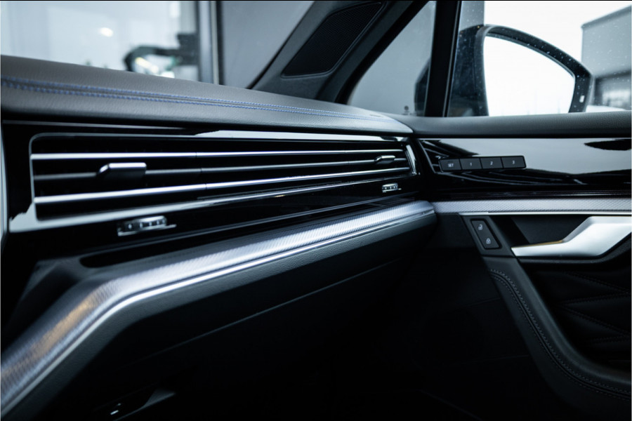 Volkswagen Touareg 3.0 TSi 4MOTION R - Panorama | Luchtvering | Elek. Trekhaak | Memory | 360 Camera