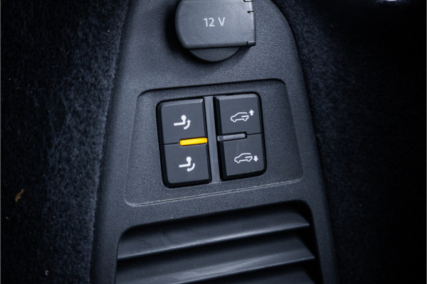 Volkswagen Touareg 3.0 TSi 4MOTION R - Panorama | Luchtvering | Elek. Trekhaak | Memory | 360 Camera