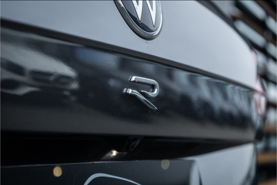 Volkswagen Touareg 3.0 TSi 4MOTION R - Panorama | Luchtvering | Elek. Trekhaak | Memory | 360 Camera