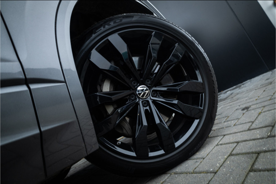 Volkswagen Touareg 3.0 TSi 4MOTION R - Panorama | Luchtvering | Elek. Trekhaak | Memory | 360 Camera