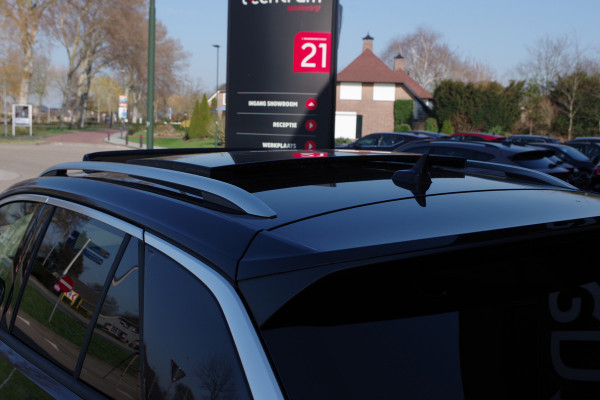 Volkswagen T-Roc 1.5 TSI R-Line Automaat Business+, Panoramadak, Leder, Carplay, Camera,