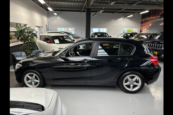 BMW 1-serie 116d Edition Sport Line Shadow Executive / Navigatie