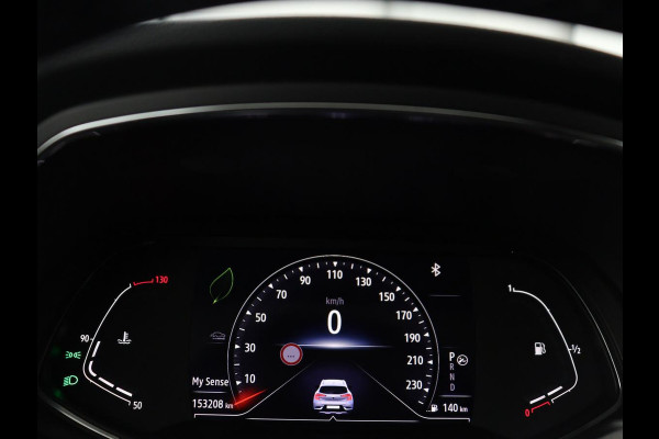 Renault Captur 1.3 TCe Intens | Panoramadak | 360 Camera | Trekhaak | Half leder | Carplay | Keyless | Climate control | Full LED | Getint glas | Cruise control | Parkeerhulp