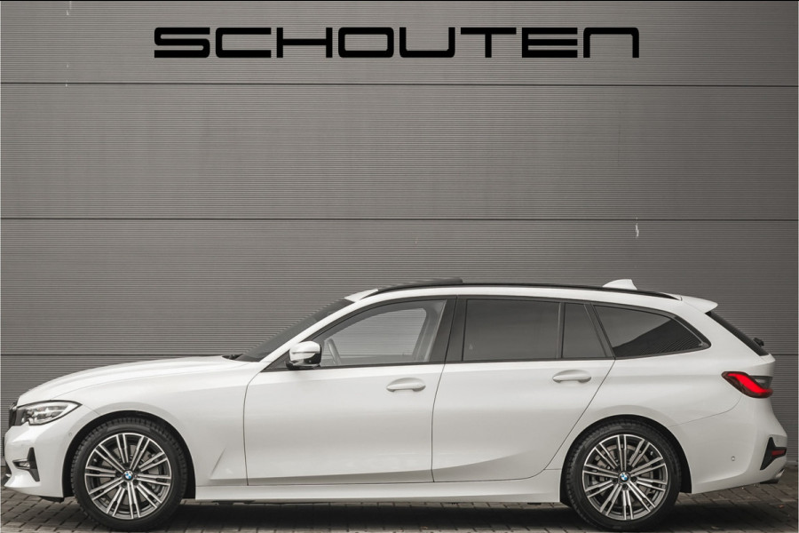BMW 3 Serie Touring 330i High Executive Pano HUD ACC Trekhaak Stoel & Stuurverw