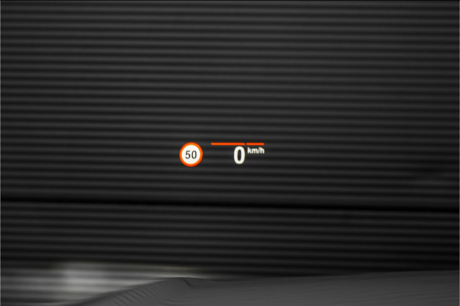 BMW 3 Serie Touring 330i High Executive Pano HUD ACC Trekhaak Stoel & Stuurverw