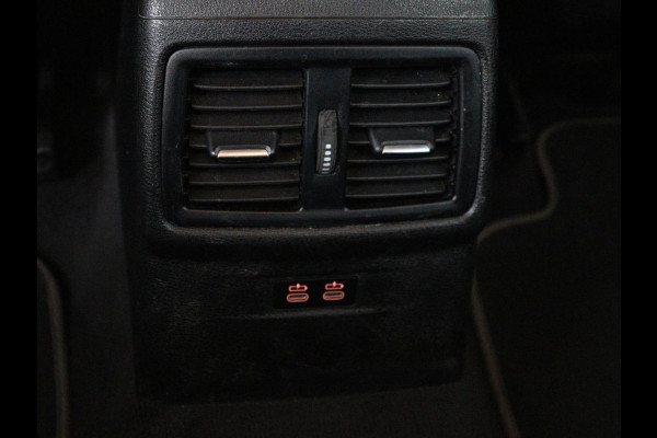 BMW X2 xDrive25e High Executive | Head-Up | Leder | Sportstoelen | Stoelverwarming | Park Assist | Navigatie | Full LED | Climate control | Bluetooth | Cruise control | Individual Storm Bay Metallic