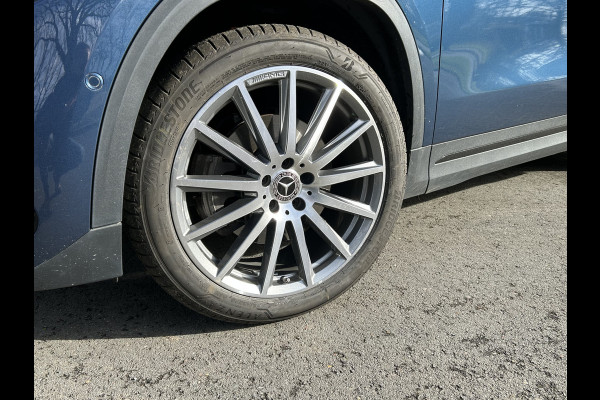 Mercedes-Benz GLA 250e AMG // Distronic // Headup // 360 Camera // MultiBeam // Keyless // 20" // Advanced Audio // Carplay