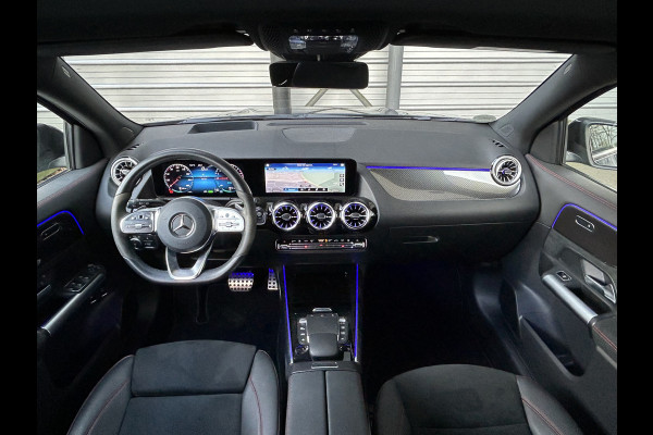 Mercedes-Benz GLA 250e AMG // Distronic // Headup // 360 Camera // MultiBeam // Keyless // 20" // Advanced Audio // Carplay