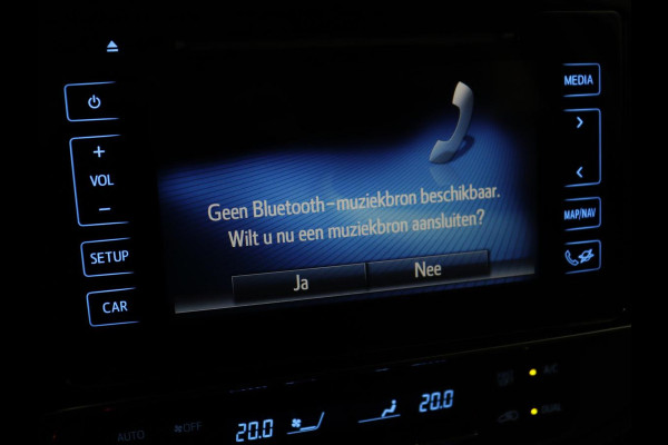Toyota Auris 1.8 Hybrid Executive | 1e eigenaar | Stoelverwarming | Camera | Keyless | Navigatie | Climate control | Cruise control | Parkeerhulp | Bluetooth
