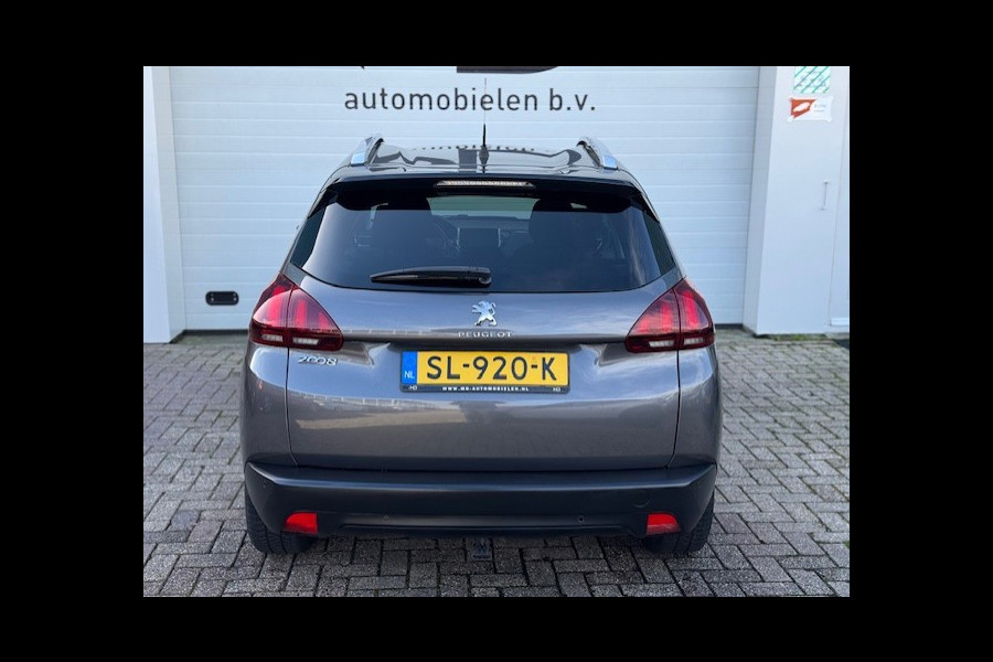 Peugeot 2008 1.2 Blue Lion - Trekhaak - Panorama dak - NAP