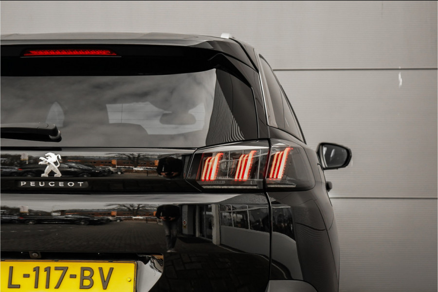Peugeot 5008 1.2 PureTech Allure Pack CarPlay Camera Stoelverw 18"