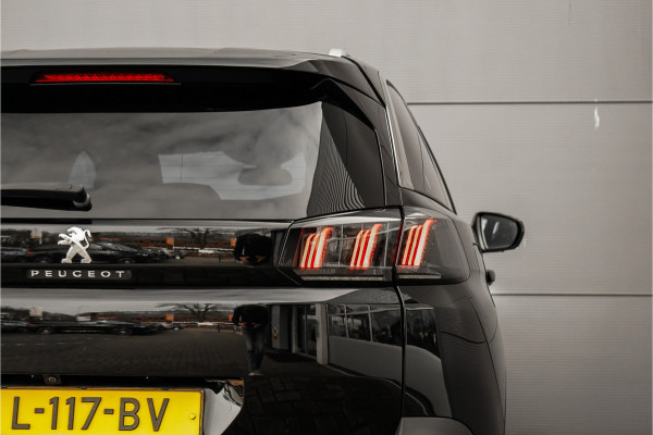 Peugeot 5008 1.2 PureTech Allure Pack CarPlay Camera Stoelverw 18"