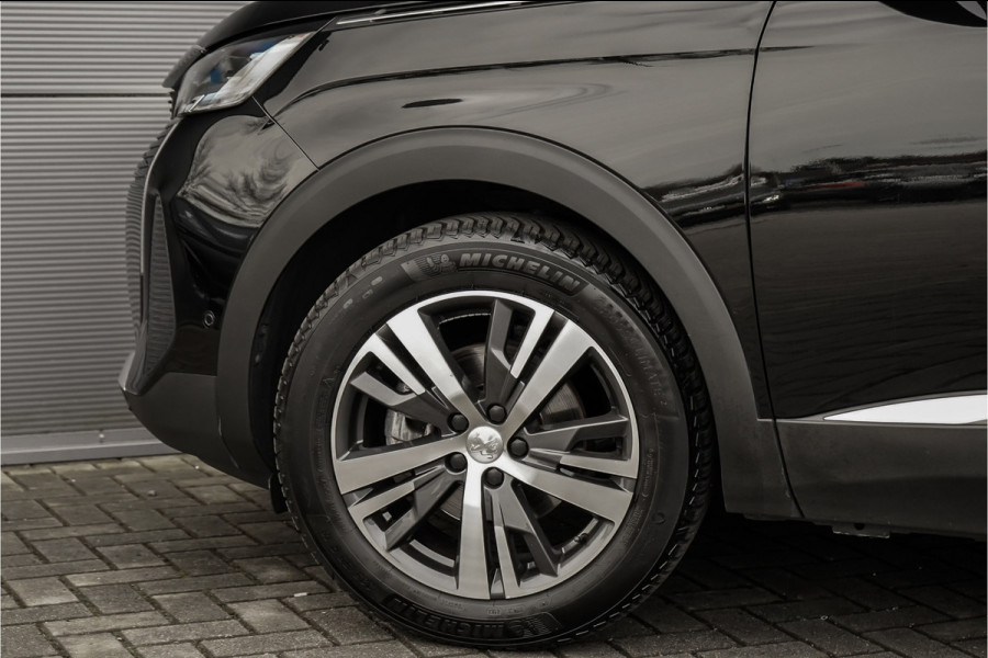 Peugeot 5008 1.2 PureTech Allure Pack CarPlay Camera Stoelverw 18"