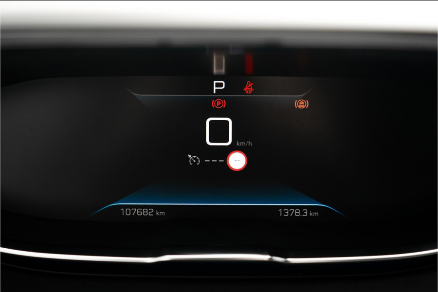 Peugeot 5008 1.2 PureTech Allure Pack CarPlay Camera Stoelverw 18"