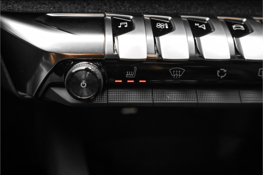 Peugeot 5008 1.2 PureTech Allure Pack CarPlay Camera Stoelverw 18"