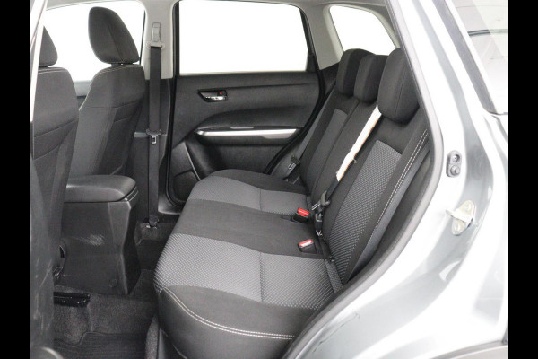 Suzuki Vitara 1.4 Boosterjet Select Smart Hybrid | Stoelverwarming | Trekhaak | Adaptive cruise | Carplay | Camera | Full LED | Navigatie | Climate control | Parkeerhulp