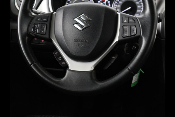 Suzuki Vitara 1.4 Boosterjet Select Smart Hybrid | Stoelverwarming | Trekhaak | Adaptive cruise | Carplay | Camera | Full LED | Navigatie | Climate control | Parkeerhulp