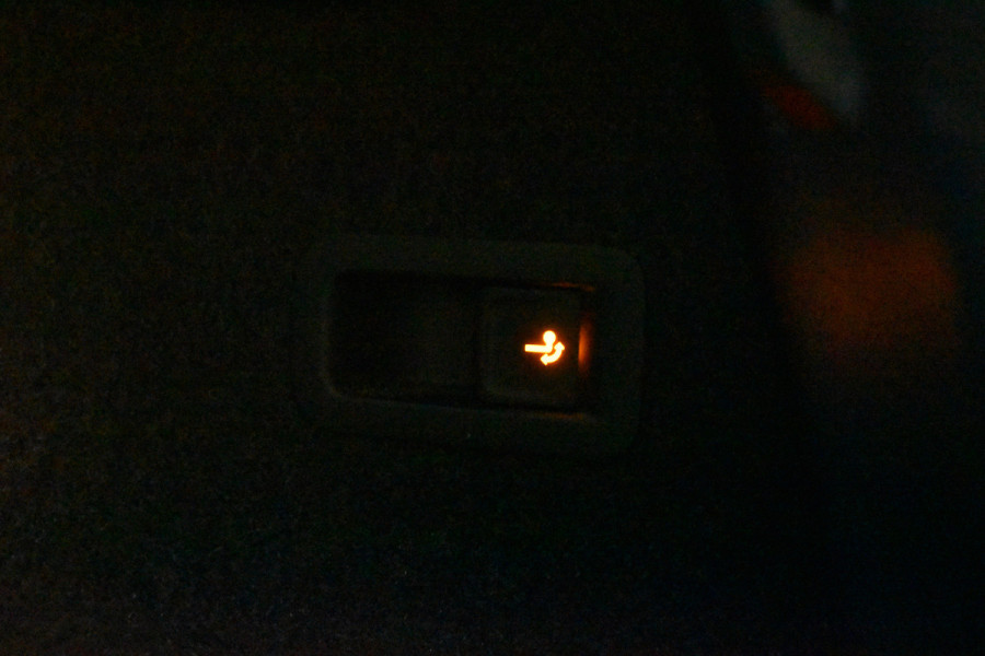 Škoda Karoq 1.5 TSI 150PK ACT BUSINESS EDITION PLUS CAMERA/NAVI/TREKHAAK