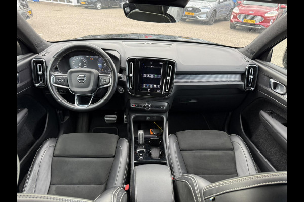 Volvo XC40 1.5 T4 Recharge R-Design 210pk | Parking pack | Draadloos opladen | PHEV | 1.800kg Trekgewicht