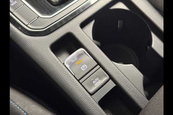 Volkswagen Passat Variant 1.4 TSI PHEV GTE Business | PANO | CARPLAY | BTW |