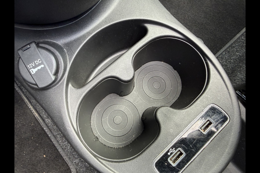 Fiat 500C RED Dolcevita 1.0 Hybrid Cabrio