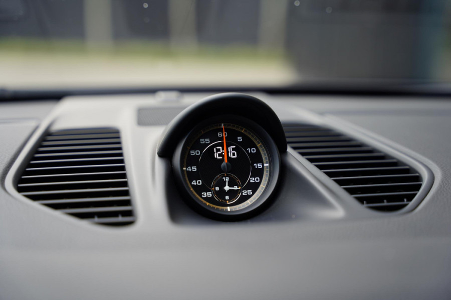 Porsche 911 4.0 GT3 JCR Exhaust / Manthey Onderstel / AP racing Remmen