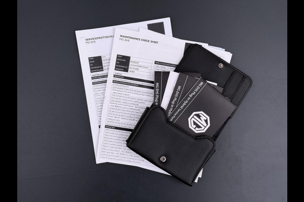 MG EHS 1.5 TGDI Luxury | MEGA COMPLEET!! | PHEV | MEGA COMPLEET! | COMPLETE HISTORIE AANWEZIG | FABRIEKS GARANTIE TM 09-2030| 52km WLTP ELECTR RIJBEREIK, TOTAAL RIJBEREIK TOT 1.000km!