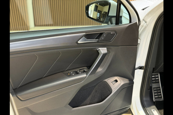 Volkswagen Tiguan 2.0 TSI 4Motion 3X R-Line 230PK|Pano|Leder|360Camera|Memory|Matrix|Keyless