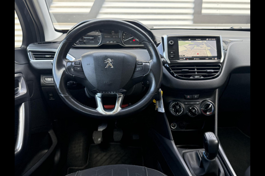 Peugeot 2008 1.2 PureTech Blue Lion Navi|Trekhaak|D-riem v.v. in 2023|Carplay|Cruise|PDC|N.A.P|APK tot 11-2026