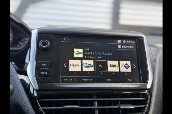 Peugeot 2008 1.2 PureTech Blue Lion Navi|Trekhaak|D-riem v.v. in 2023|Carplay|Cruise|PDC|N.A.P|APK tot 11-2026