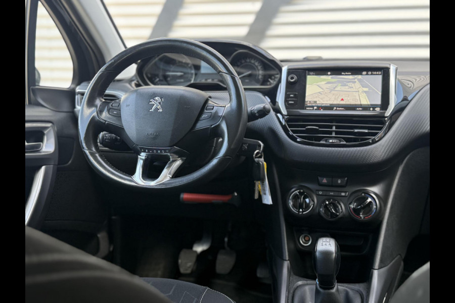 Peugeot 2008 1.2 PureTech Blue Lion Navi|Trekhaak|D-riem v.v. in 2023|Carplay|Cruise|PDC|N.A.P|APK tot 11-2026