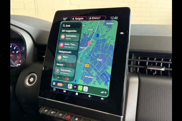 Renault Clio 1.0 TCe Intens | Groot Navi | 360 | Stuur & stoelverwarming | 16" | Carplay | 100% onderhouden!