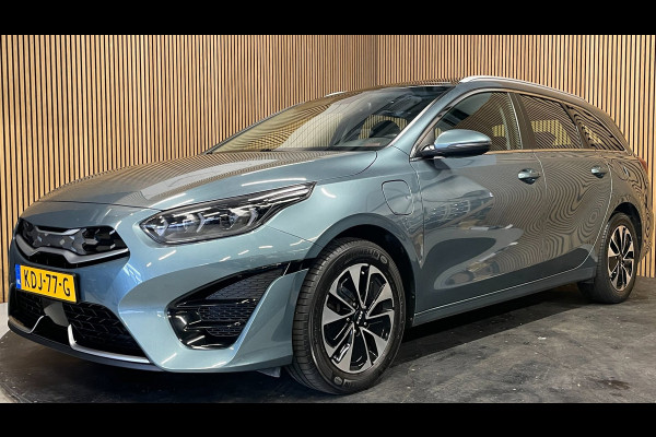 Kia Ceed Sportswagon 1.6 GDI PHEV|PANORAMADAK|AFNEEMBARE TREKHAAK|ACC|ANDROID,CARPLAY|STUUR+STOELVERW|CAMERA|1e EIG|INCL. BTW|
